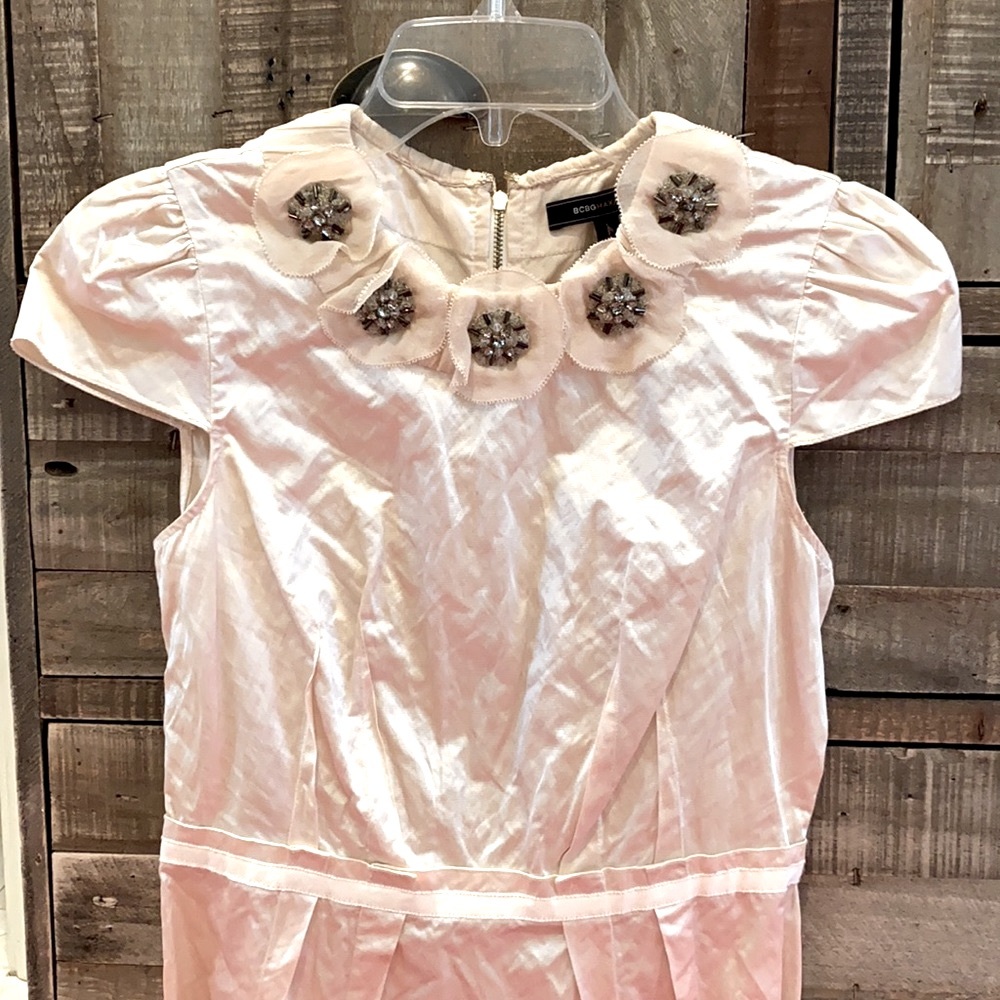 Like New BCBG MAXAZRIA top with beaded detail